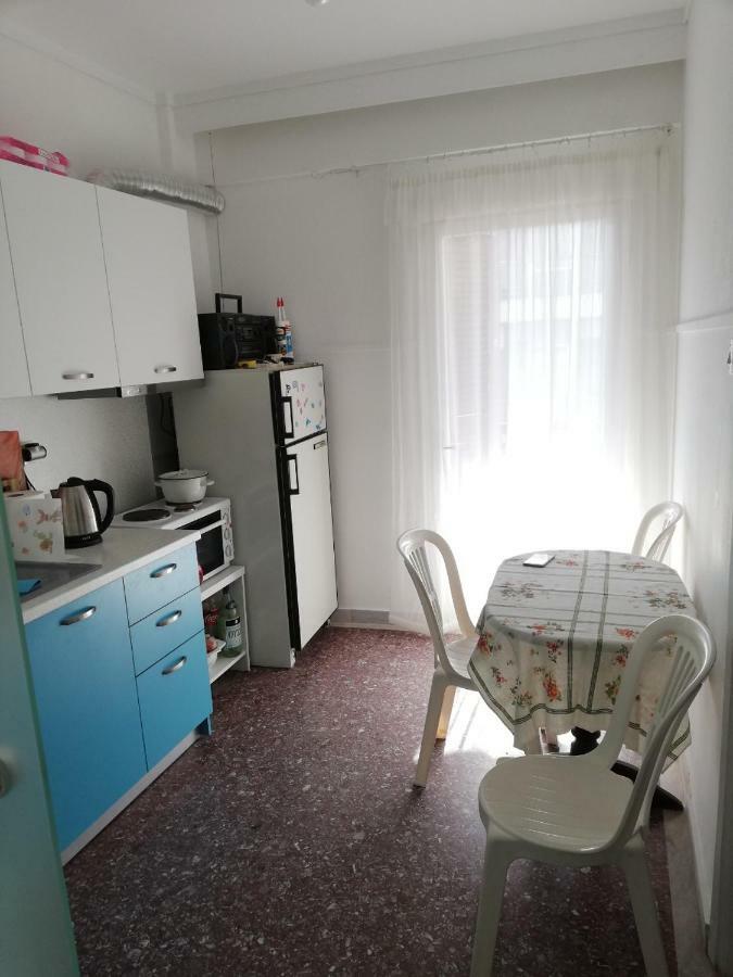 Aparts Sunshine Apartman Néa Iráklia Kültér fotó